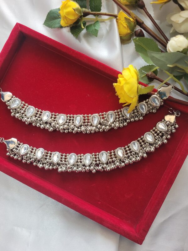 Stone Studded Silver Payal