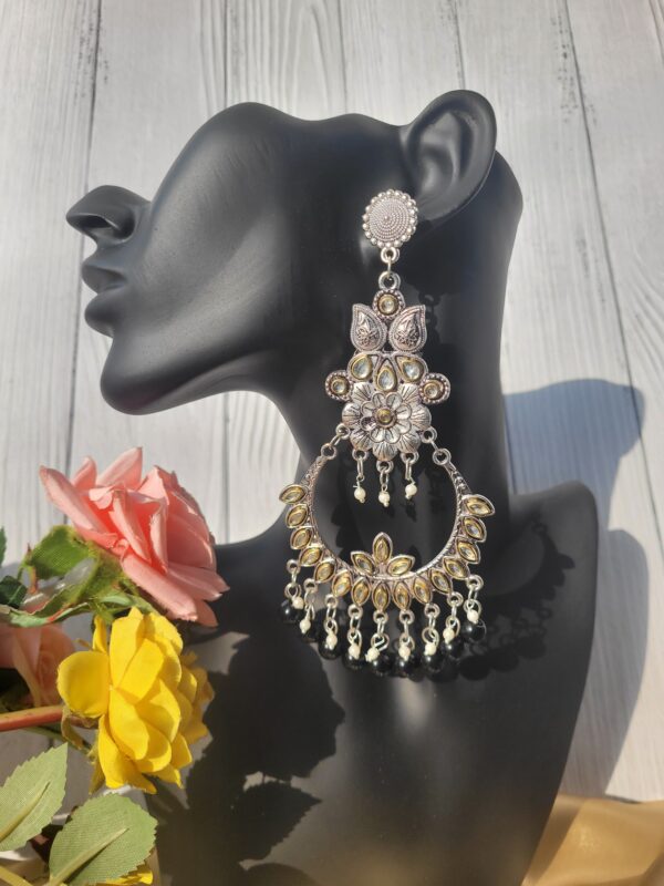 Dhriti Dual Tone Chandbali - Black
