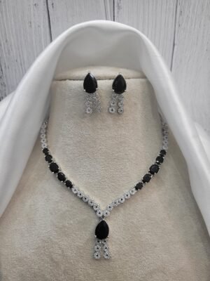 Riddhima American Diamond Set – Black