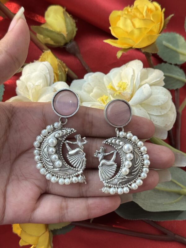 Moon Pearl Brass Earrings - Light Pink