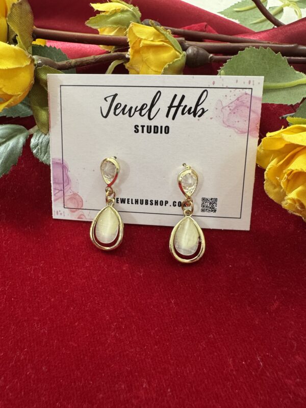 Monalisa Stone Earrings