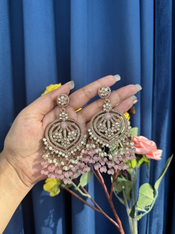 Meenal Kundan Earrings - Light Pink