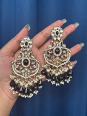 Sunidhi Kundan Earrings – Black