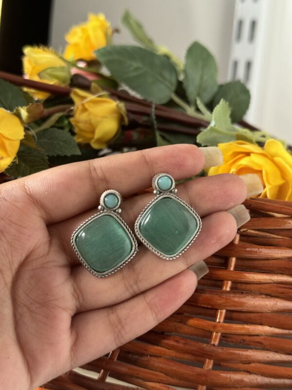 Monalisa Stone Brass Earrings - Sea Green