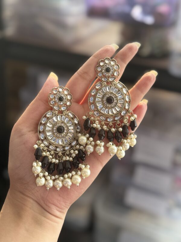 Pavini Crystal Earrings - Black