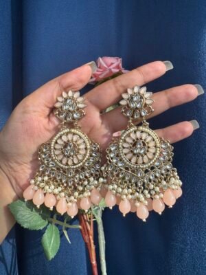 Himanshi Kundan Earrings – Peach