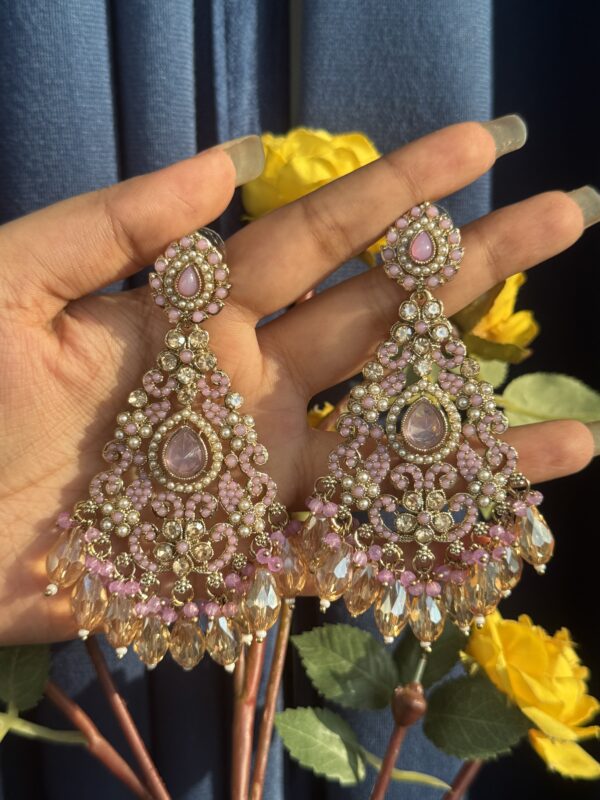 Baani Crystal Earrings - Lavender