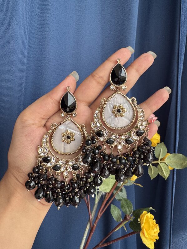Omaira Premium Marble Earrings - Black