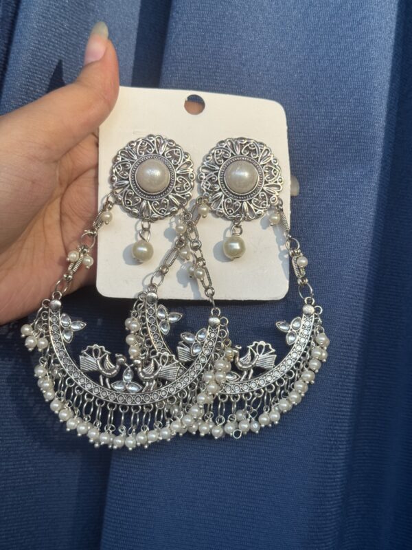 Pearl Chandbali
