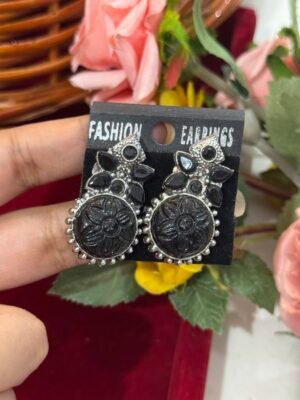 Carved Earrings – Black
