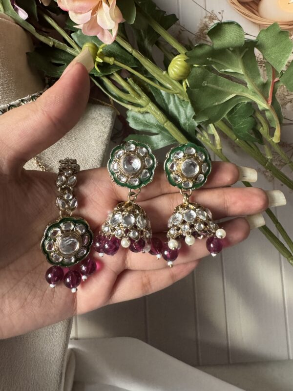 Anika Kundan Necklace with Mangtika - Purple - Image 3