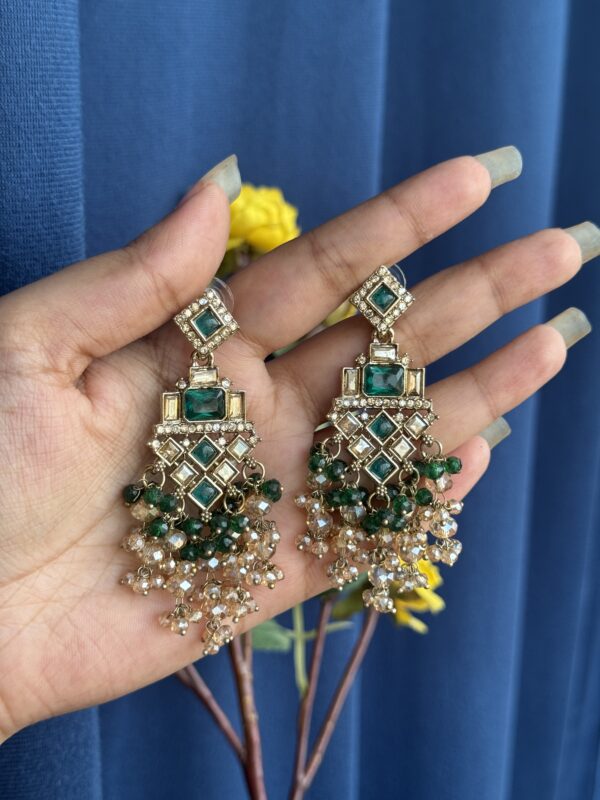 Dharni Dark Green Beauty
