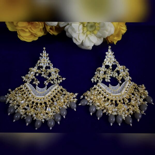 Jasmine Earrings - Grey