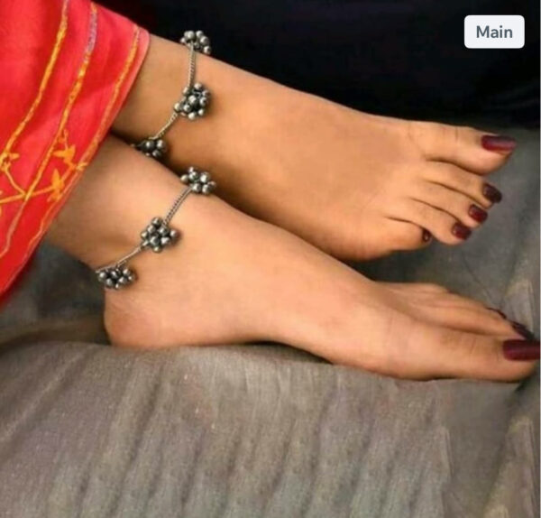 Anklet