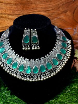 Kundan Oxidised Set – Dark Green
