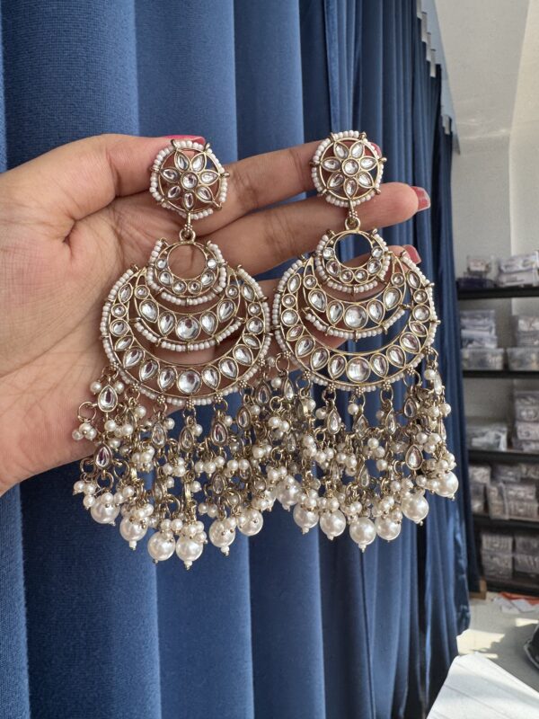 Ruhi Chandbali - White