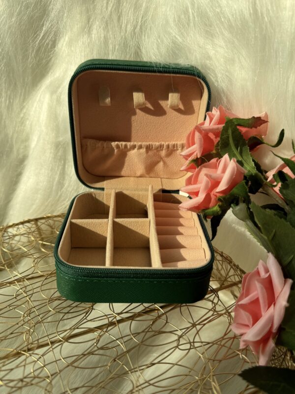 Leather Jewellery Storage Box - Green