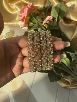 Mehendi Polish Stone Bangles