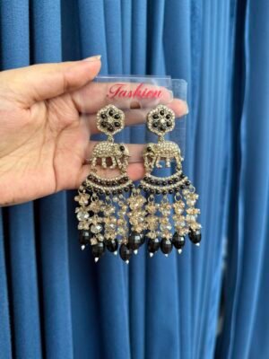 Haathi Earrings – Black