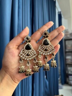 Nazam Premium Earrings – Black