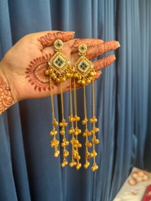 Niharika Kashmiri Ghungru Earrings – Dark Green