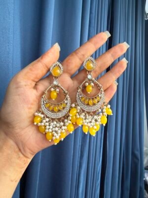 Kiran Kundan Earrings – Yellow