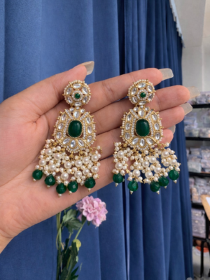 Simran Kundan Earrings – Dark Green