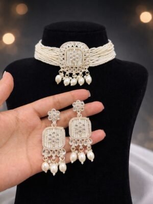 Seerat Choker Set – Golden