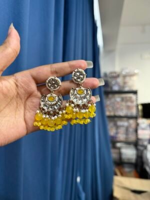Seerat Kundan Earrings – Yellow
