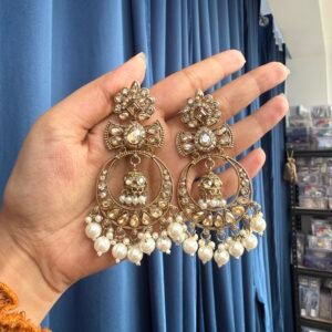 Anchal Kundan Earrings – White