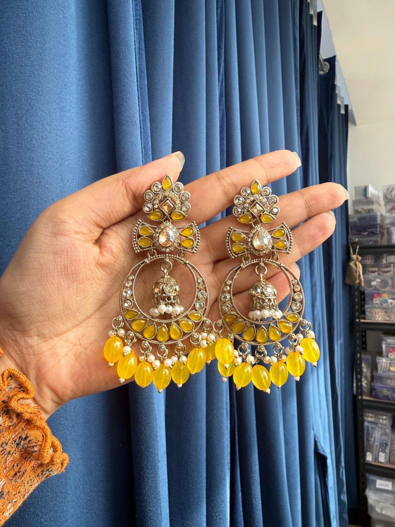 Anchal Kundan Earrings - Yellow - Image 2