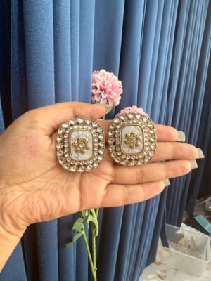 Kundan Studs Earrings