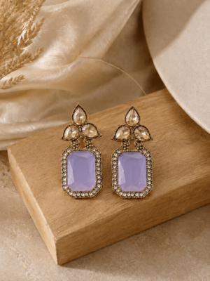 Aarini Lavender Kundan Stud Earrings